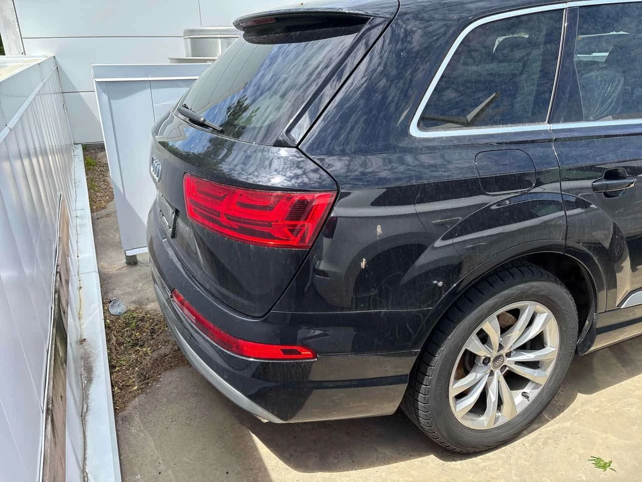 Audi Q7 | Progressiv | 360 | ОБДУХВАНЕ | CARFAX | ПАНОРАМА, снимка 4 - Автомобили и джипове - 54655848