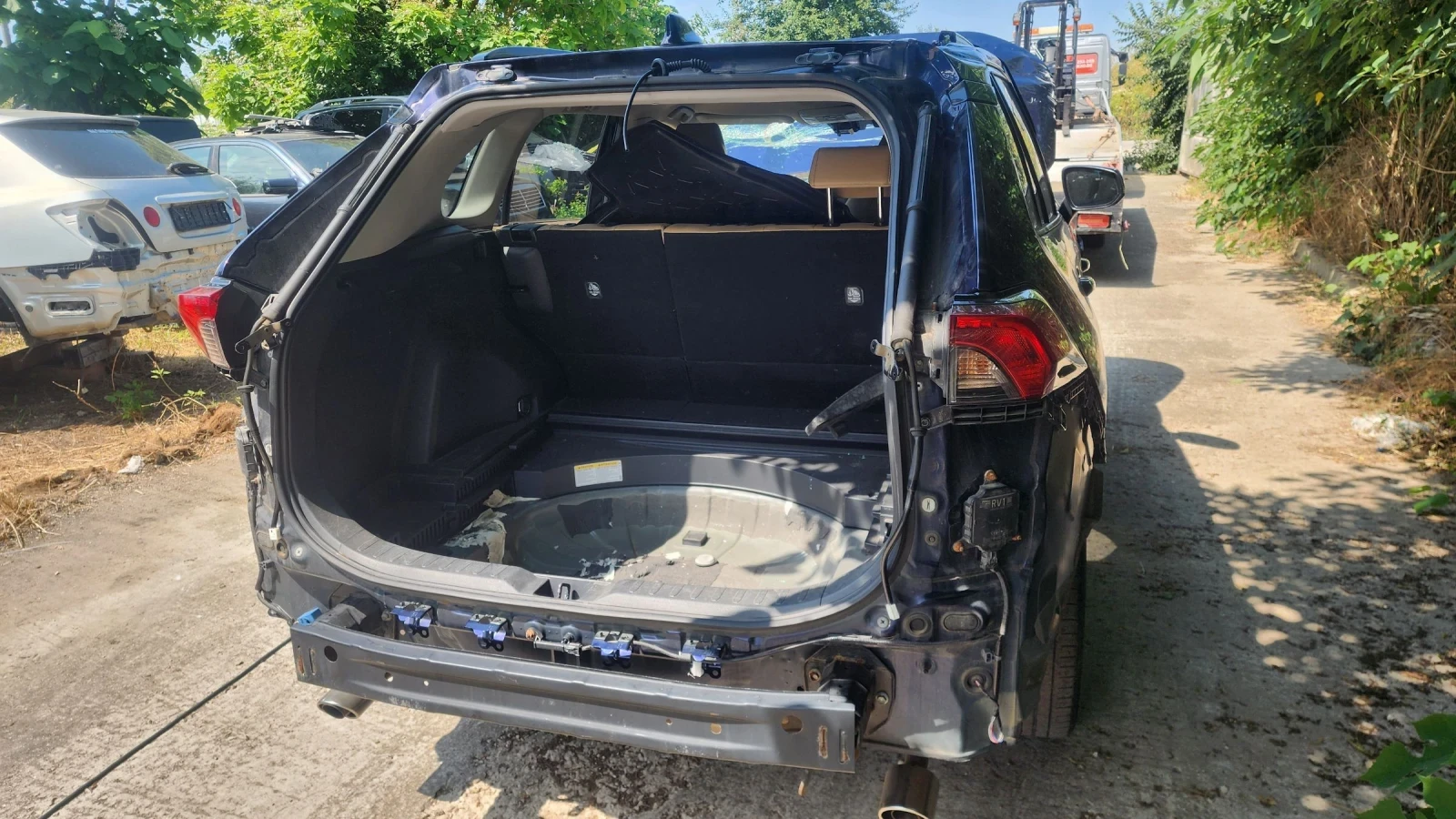 Toyota Rav4 2.5 Hybrid, снимка 5 - Автомобили и джипове - 55429753
