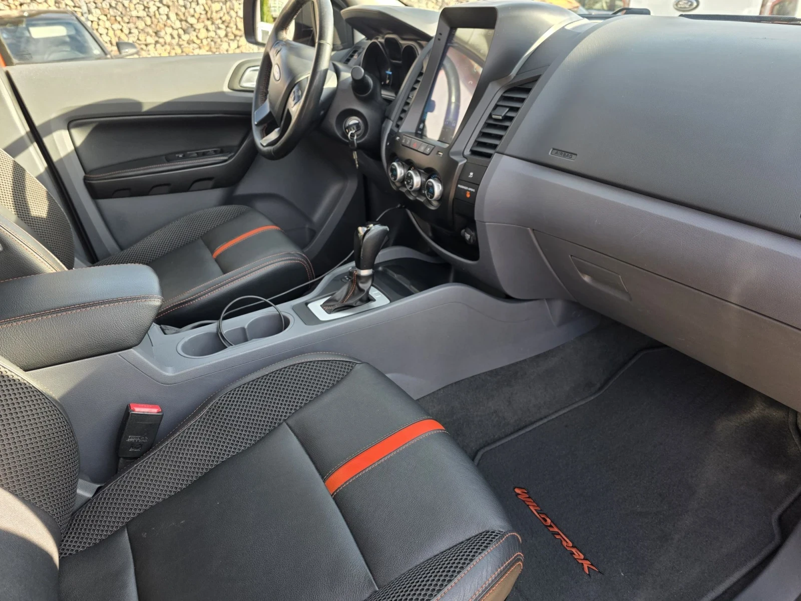 Ford Ranger WILDTRAK 3.2, снимка 12 - Автомобили и джипове - 56598945