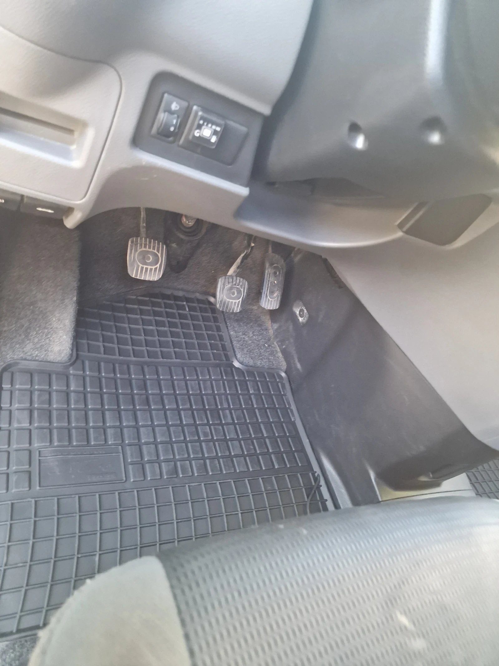 Nissan NV200     | Mobile.bg   11