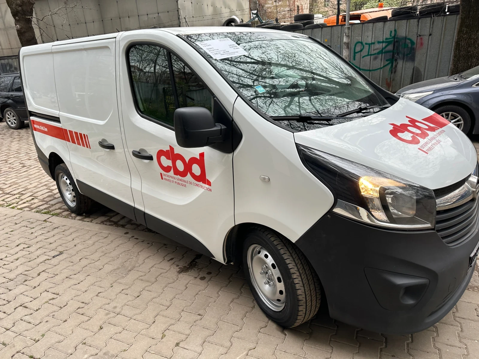 Opel Vivaro 1.6CDTI Euro6, снимка 3 - Бусове и автобуси - 56263819