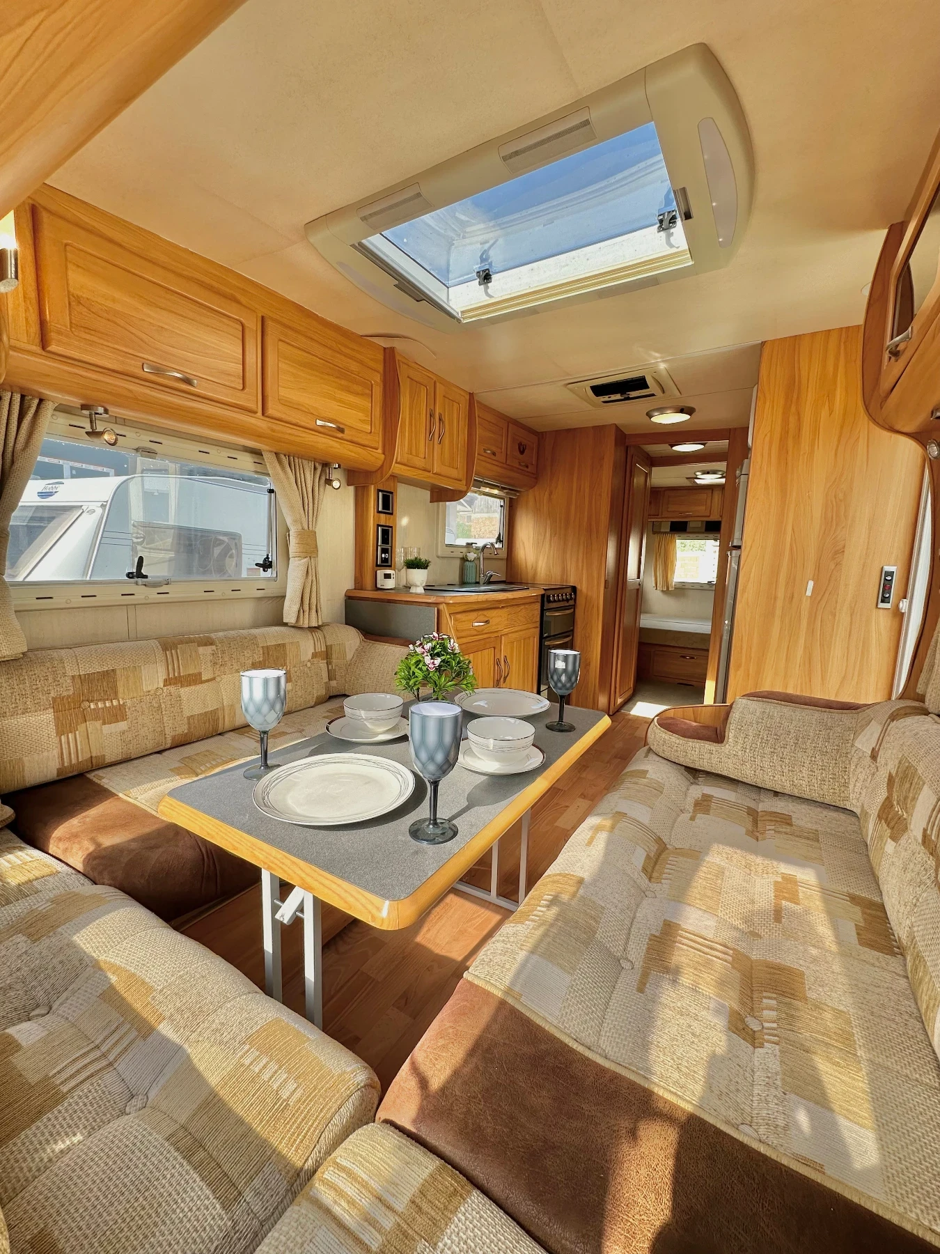 Каравана Fleetwood Heritage/ КЛИМАТИК / ФОРСЕЛТ / НОВ ВНОС / BG Рег. , снимка 6 - Каравани и кемпери - 54512050