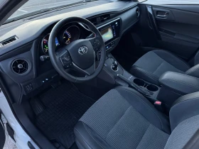 Toyota Auris HYBRID - AUTO/ LINE ASS/ HEAT/ PANORAMA, снимка 8