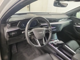 Audi E-Tron TECHNIK / 360 / ДИСТРОНИК / HUD, снимка 10