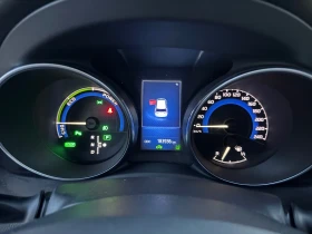 Toyota Auris HYBRID - AUTO/ LINE ASS/ HEAT/ PANORAMA | Mobile.bg    11