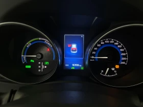 Toyota Auris HYBRID - AUTO/ LINE ASS/ HEAT/ PANORAMA - 24400 лв. - 77471692 11