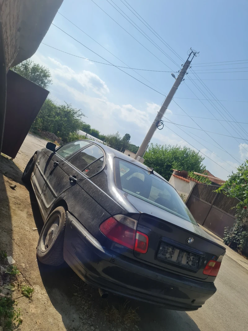 BMW 320, снимка 13 - Автомобили и джипове - 47697054