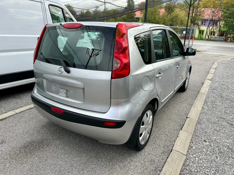 Nissan Note 1.6i, снимка 6 - Автомобили и джипове - 47535833