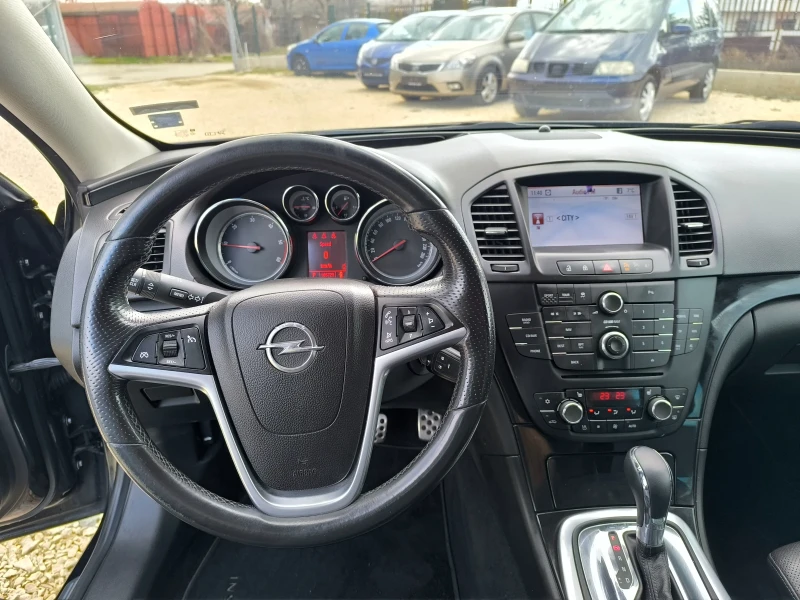 Opel Insignia 2.0 CDTI 4X4 NAVI, снимка 13 - Автомобили и джипове - 49349766