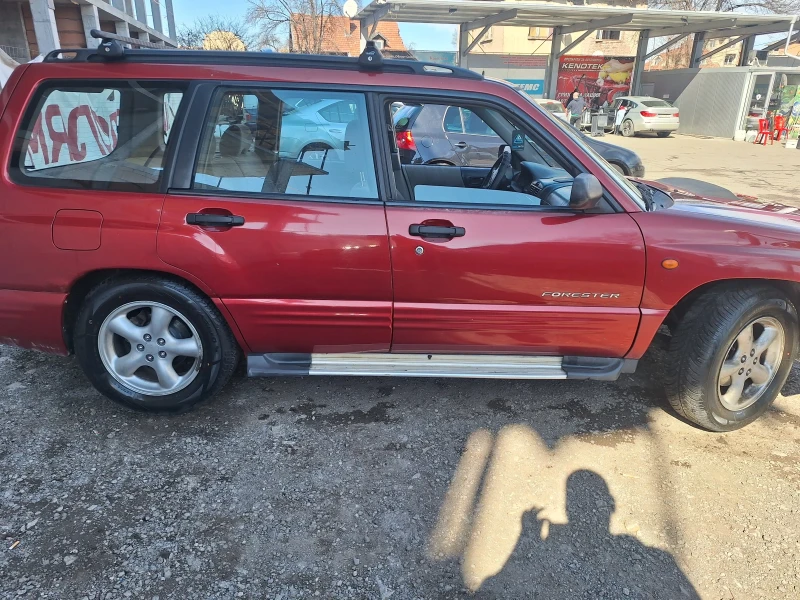 Subaru Forester 2.0Turbo, снимка 3 - Автомобили и джипове - 49416873