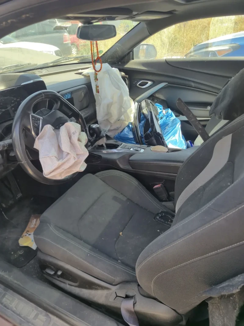 Chevrolet Camaro Chevrolet Camaro 2017 ЗА ЧАСТИ, снимка 14 - Автомобили и джипове - 51356624