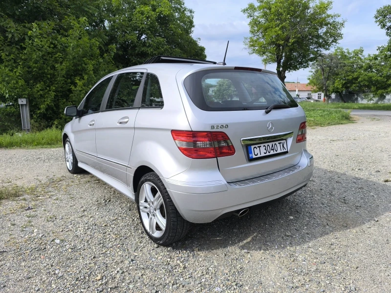 Mercedes-Benz B 200 2.0, снимка 4 - Автомобили и джипове - 52157209