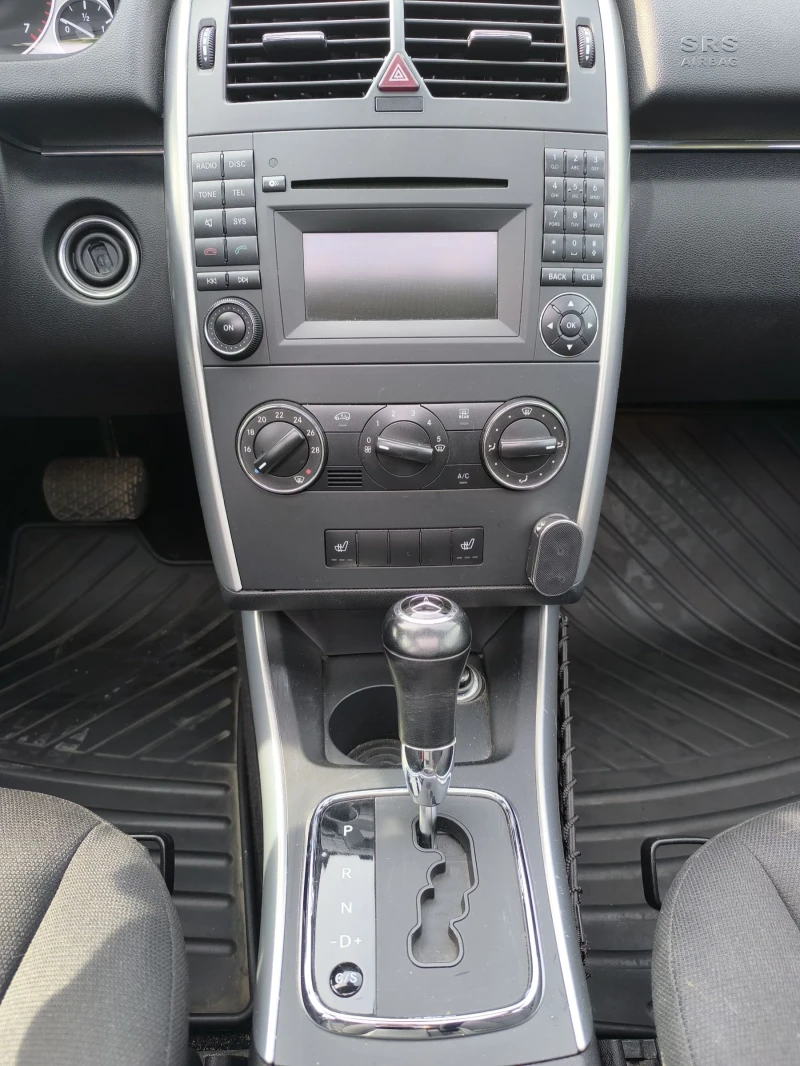 Mercedes-Benz B 200 2.0, снимка 6 - Автомобили и джипове - 52157209