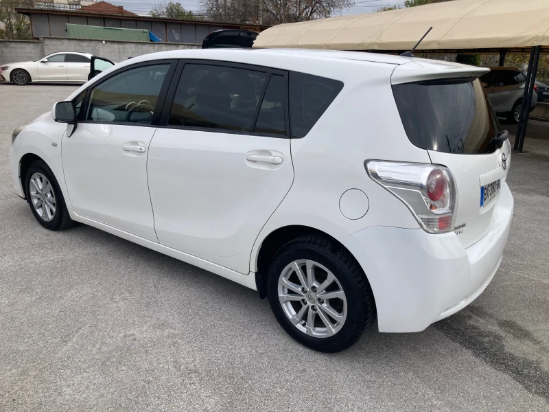 Toyota Verso Navi* Camera* Panorama, снимка 4 - Автомобили и джипове - 52308996