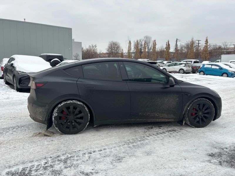 Tesla Model Y * Performance * CARFAX * БЕЗ ПЪРВОНАЧАЛНА ВНОСКА, снимка 3 - Автомобили и джипове - 52842052