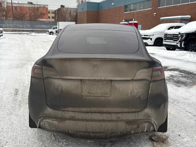 Tesla Model Y * Performance * CARFAX * БЕЗ ПЪРВОНАЧАЛНА ВНОСКА, снимка 4 - Автомобили и джипове - 52842052