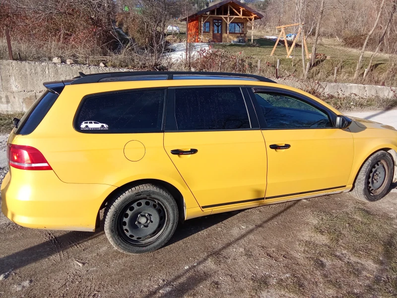 VW Passat, снимка 11 - Автомобили и джипове - 52858433