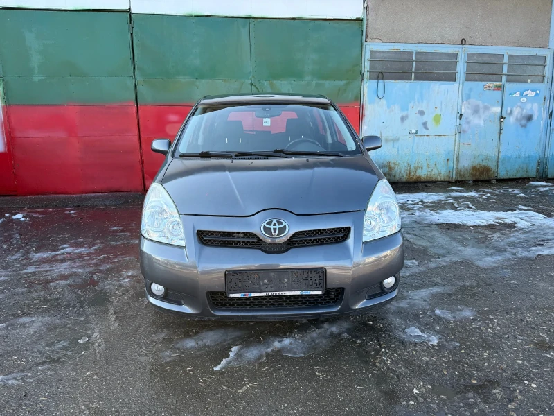 Toyota Corolla verso 2.2D4D 136 facelift, снимка 3 - Автомобили и джипове - 52921792