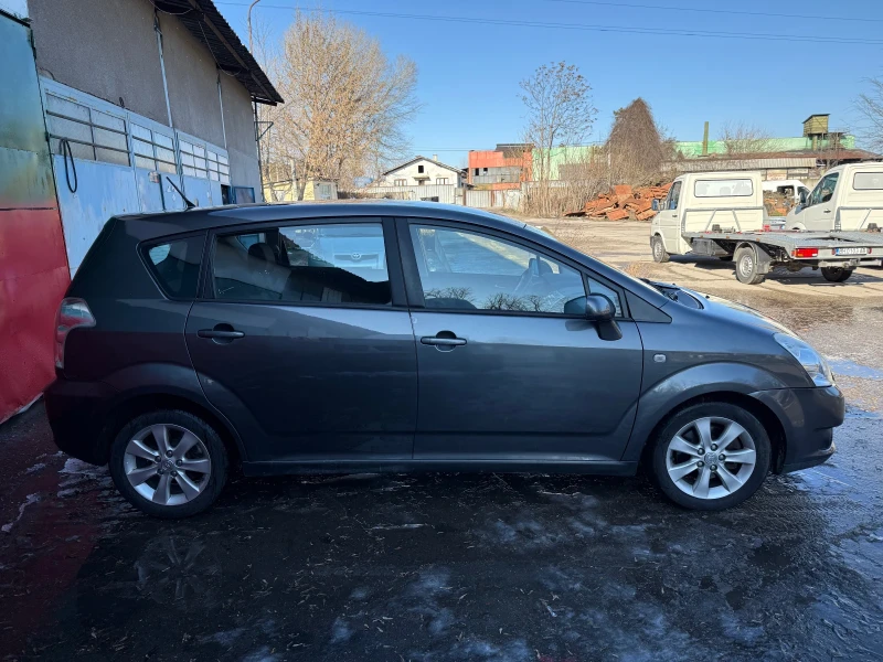 Toyota Corolla verso 2.2D4D 136 facelift, снимка 5 - Автомобили и джипове - 52921792