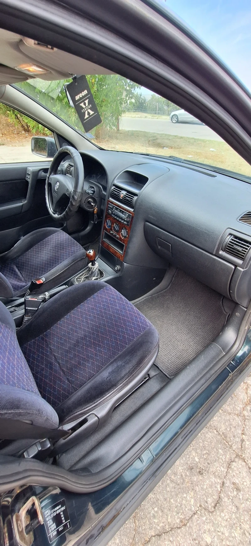 Opel Astra 1.4 16V, снимка 8 - Автомобили и джипове - 53340270