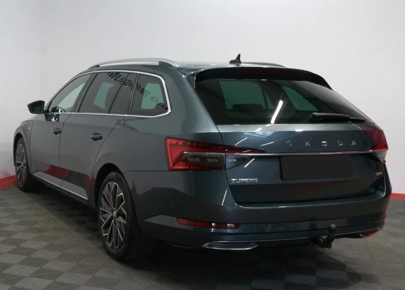 Skoda Superb Combi* 2.0TDI* 4x4* L&K* MATRIX, снимка 4 - Автомобили и джипове - 53453079