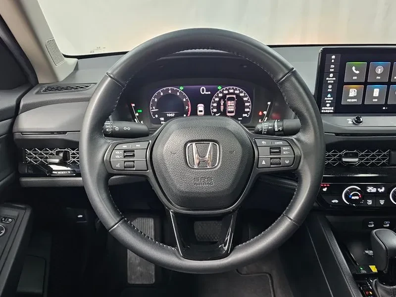 Honda Accord 1.5 TURBO 11TH GEN, снимка 17 - Автомобили и джипове - 55717316