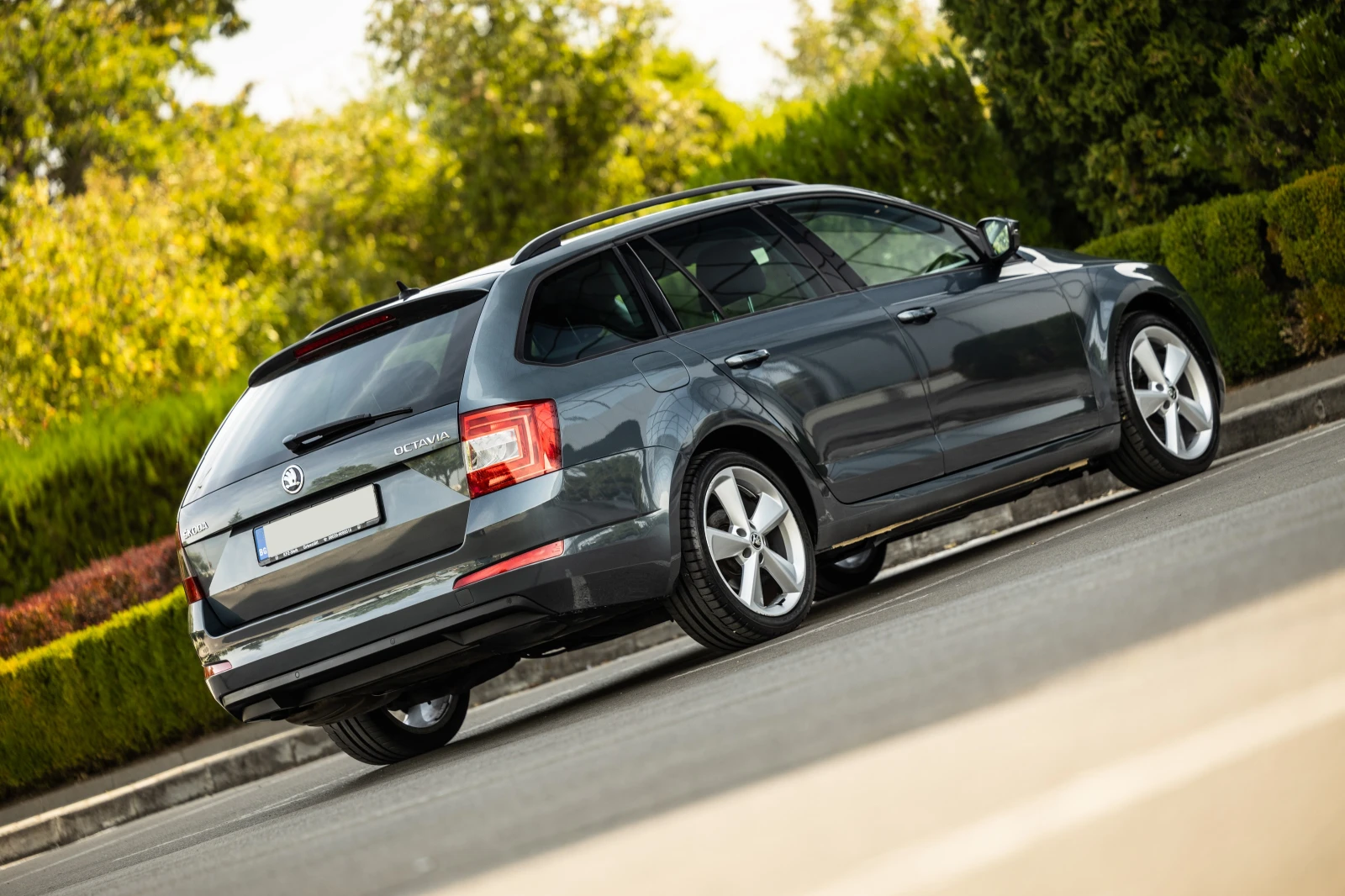 Skoda Octavia 1.8 АВТОМАТИК  - изображение 5