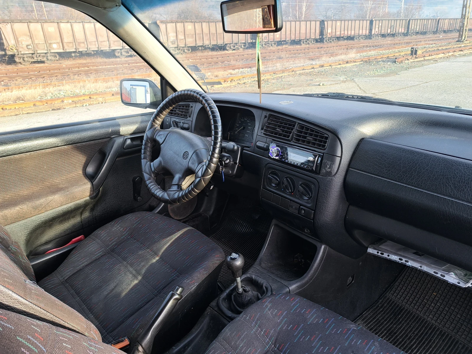 VW Golf  - изображение 7