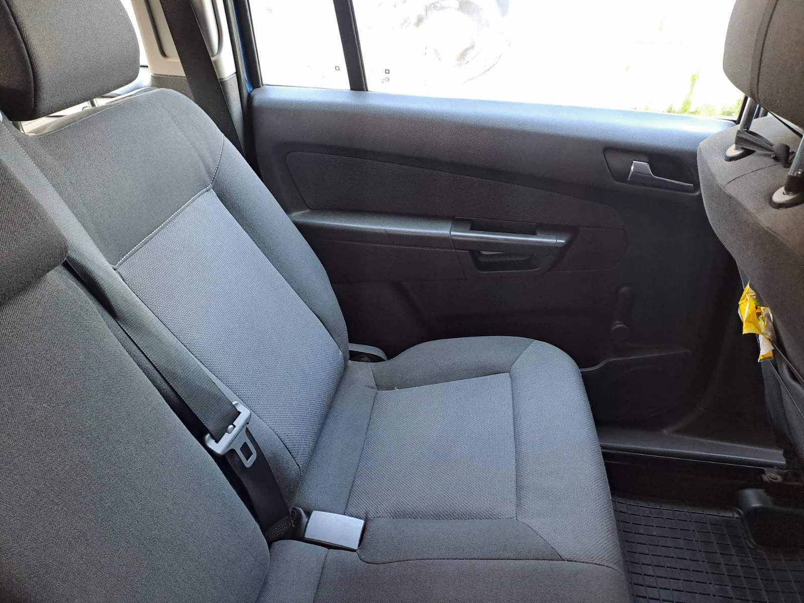 Opel Zafira 1.9CDTI - изображение 9