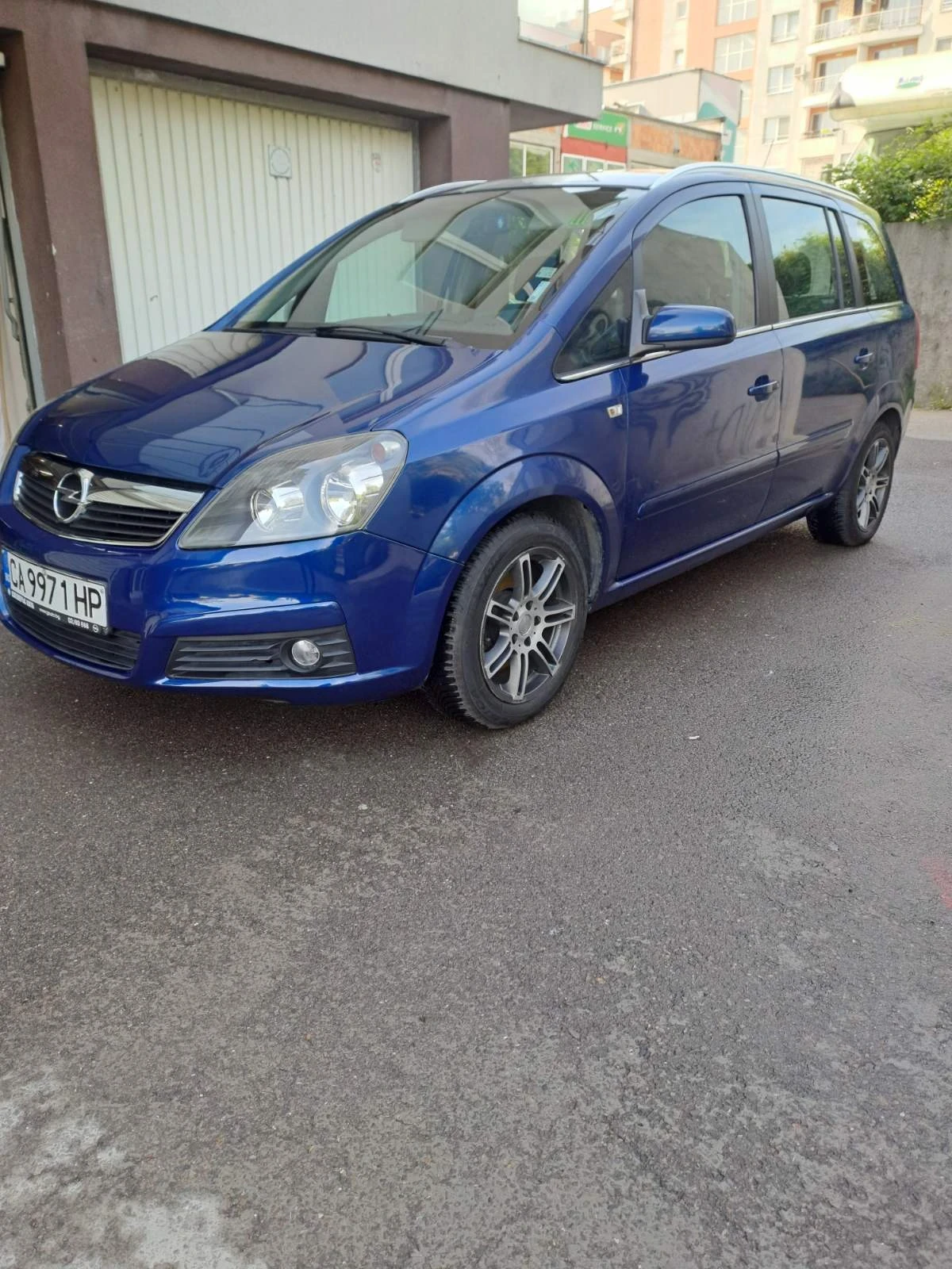 Opel Zafira 1.9CDTI - изображение 2