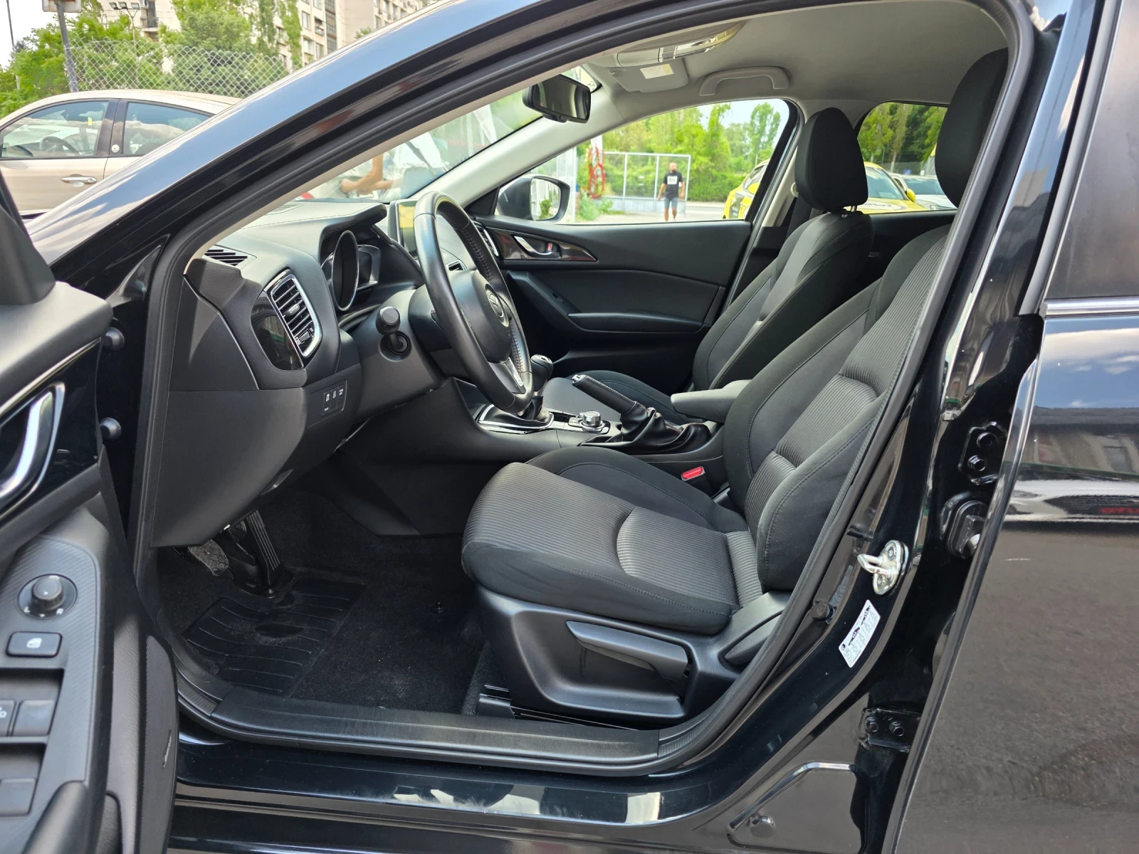 Mazda 3 2.2 Skyactiv-D Exceed UNIKAT ITALIA EURO 6B  - изображение 7