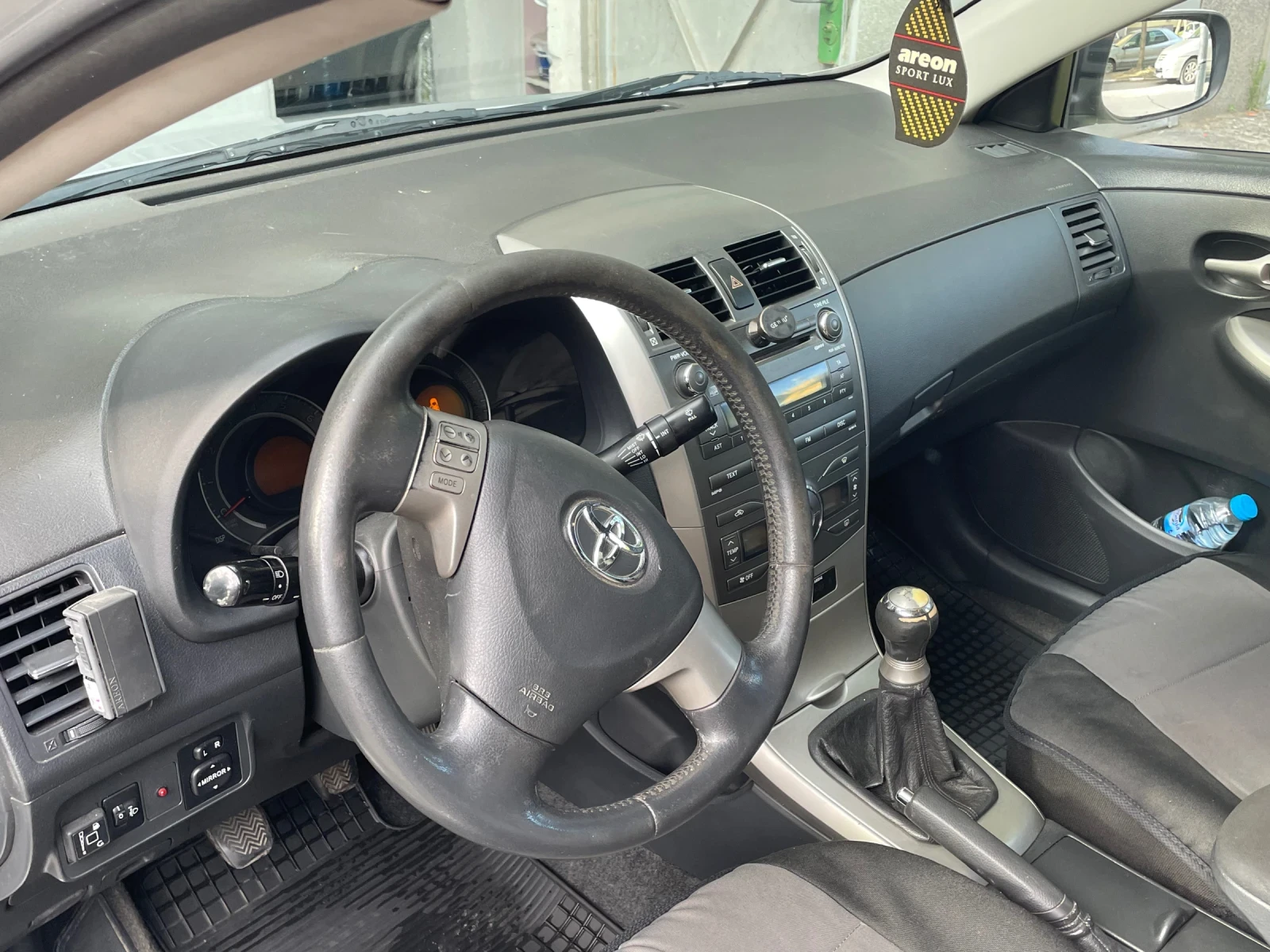 Toyota Corolla 1.6 VVT-i - изображение 5