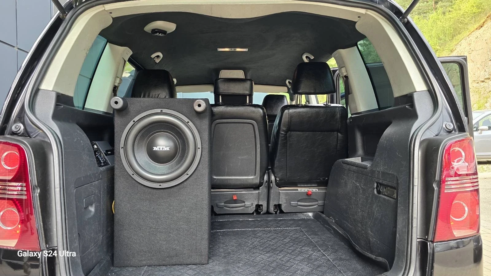 VW Touran 2, 0 - изображение 7