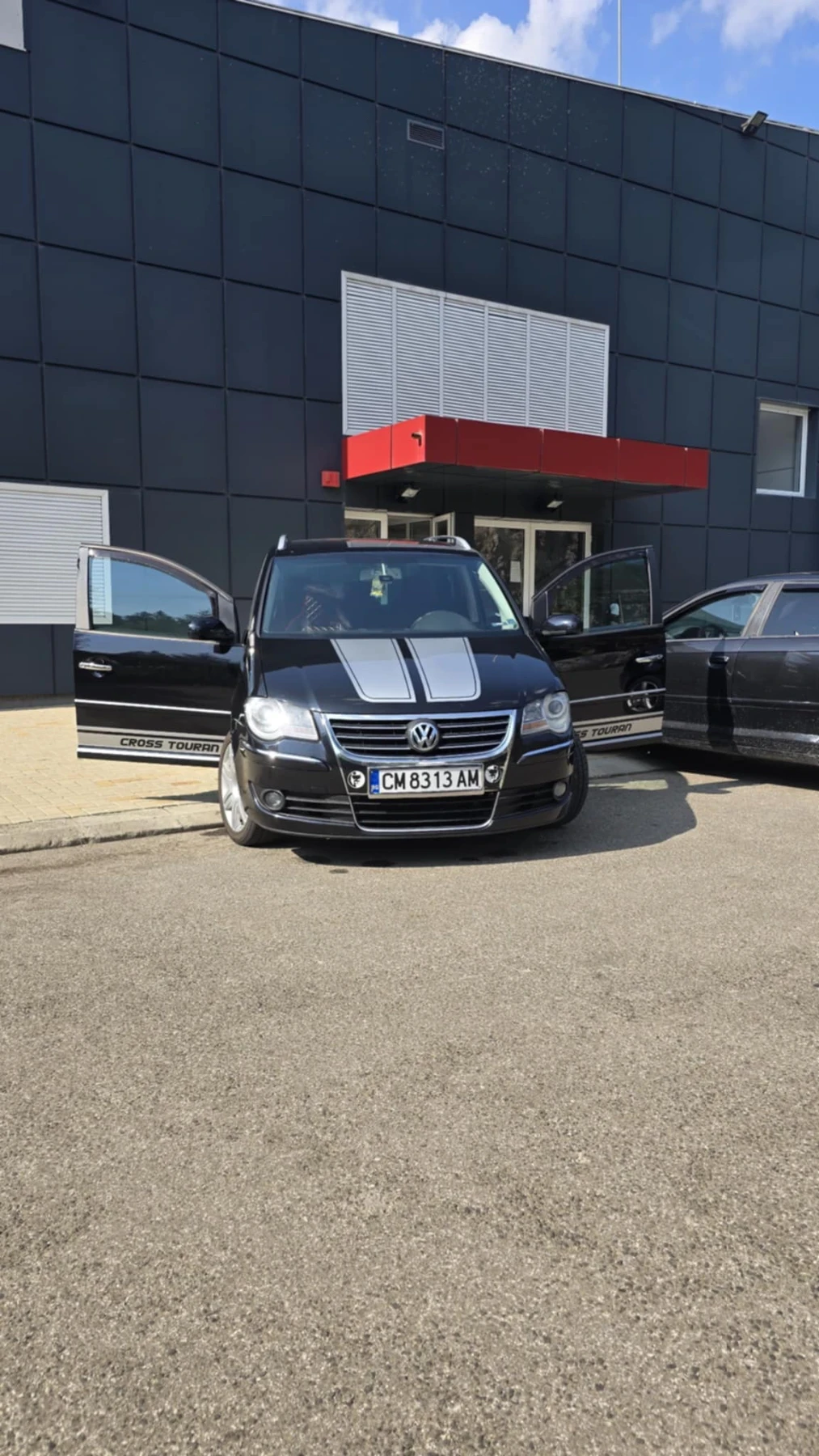 VW Touran 2, 0 | Mobile.bg � ����������� 1