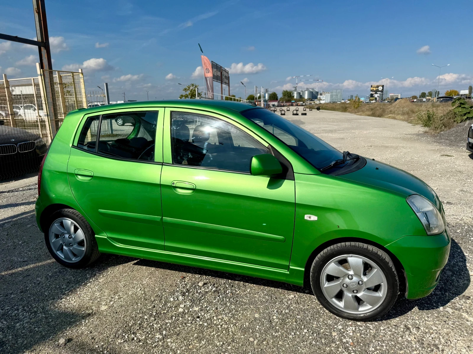 Kia Picanto 1.1 ГАЗ/БЕНЗИН - изображение 8