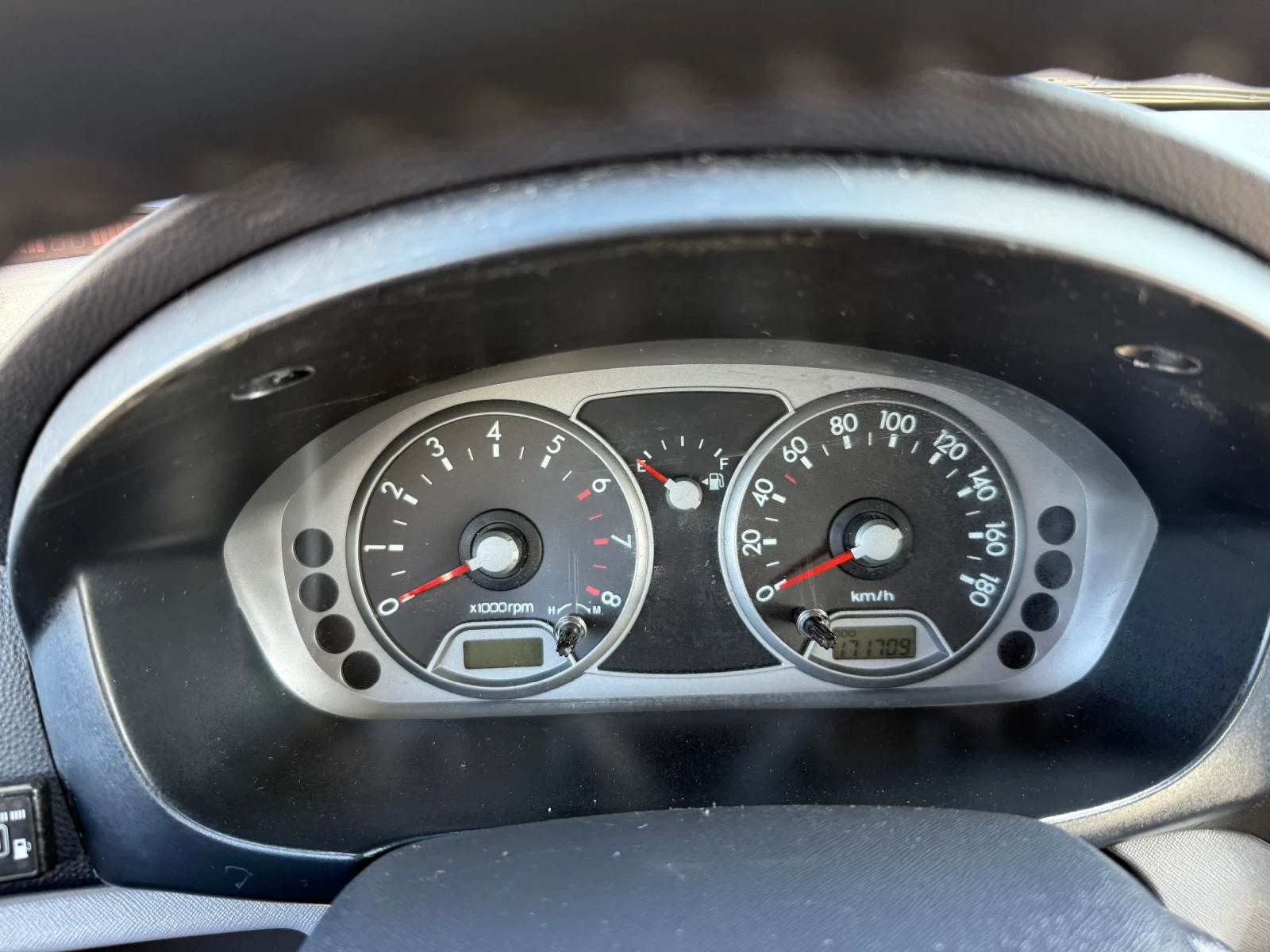 Kia Picanto 1.1 / | Mobile.bg   12