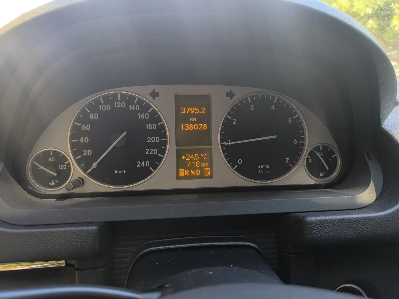 Mercedes-Benz B 200 2.0 | Mobile.bg — изображение 12