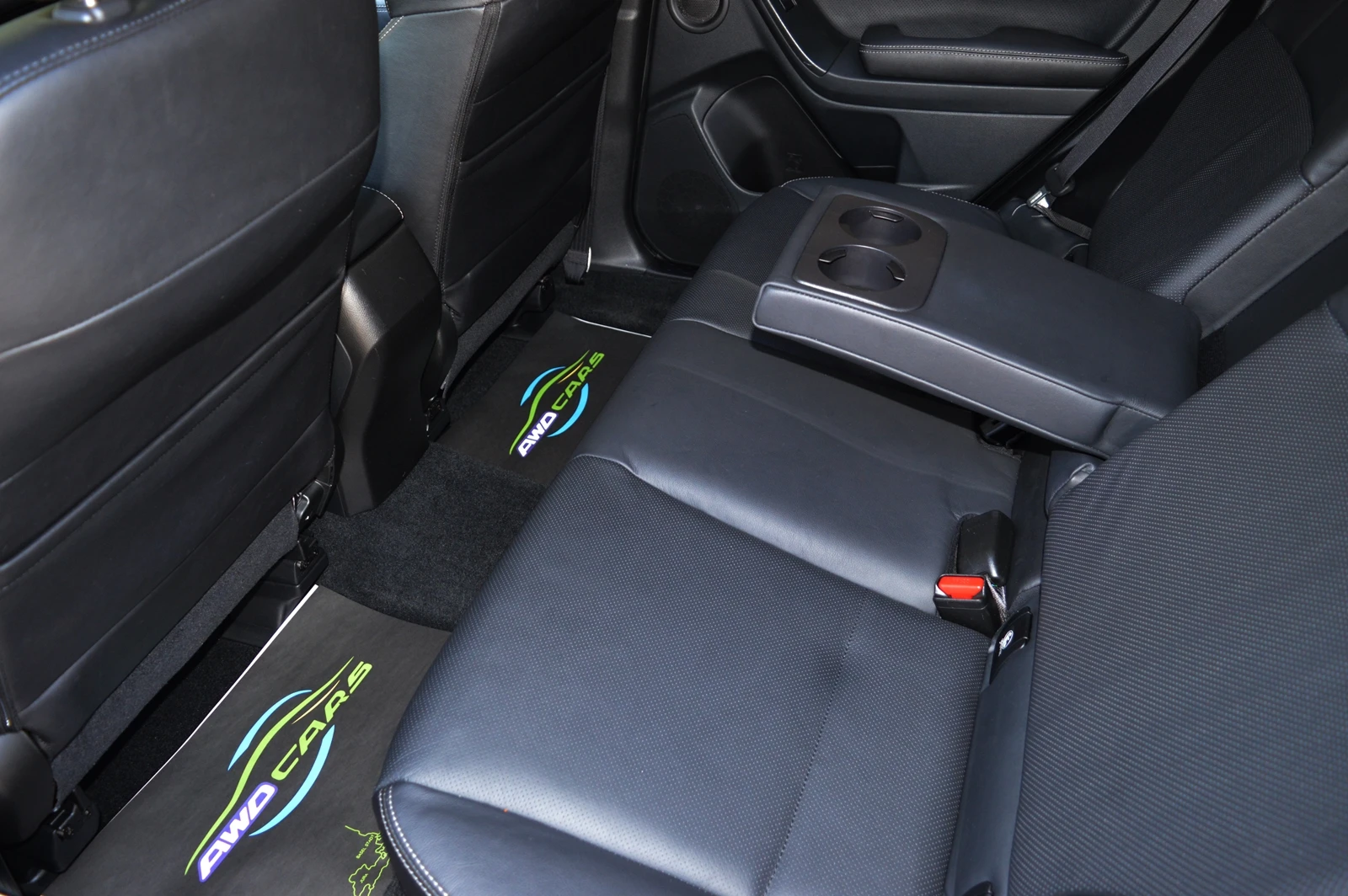 Subaru Forester 2.0XT - AWD FULL ШВЕЙЦАРИЯ - изображение 9