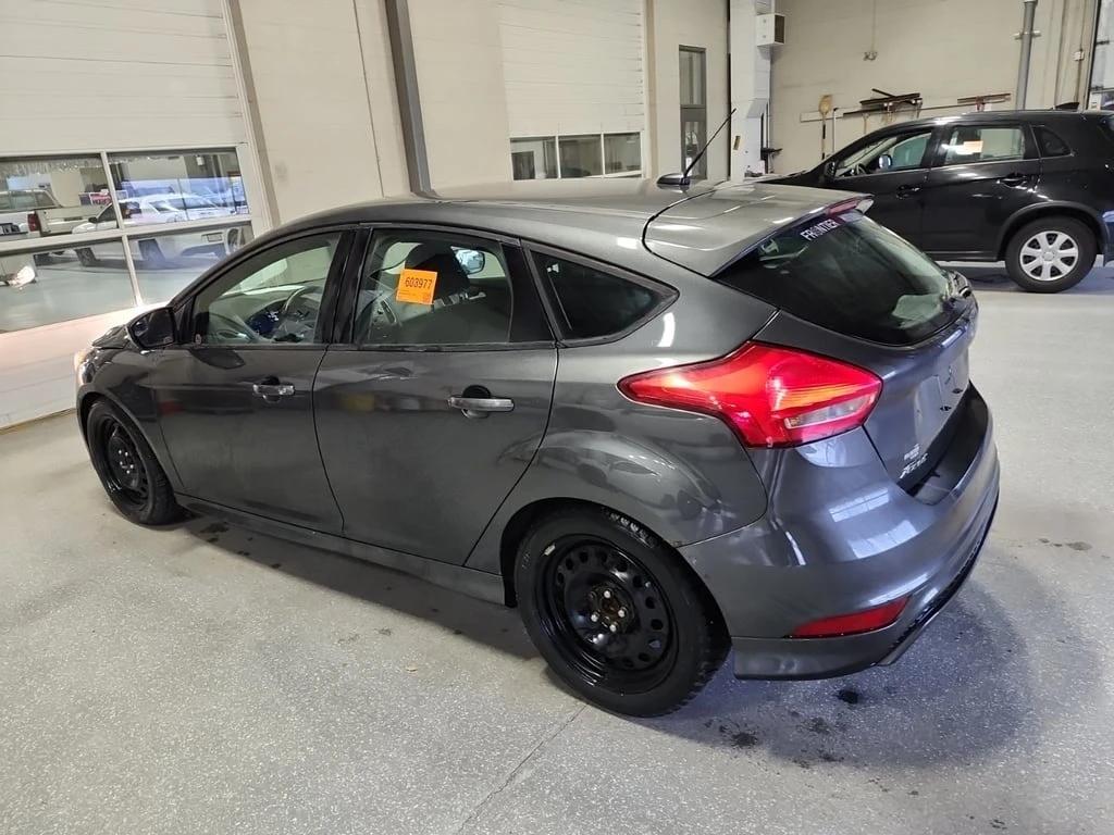 Ford Focus * SE * CARFAX * БЕЗ ПЪРВОНАЧАЛНА ВНОСКА - изображение 4