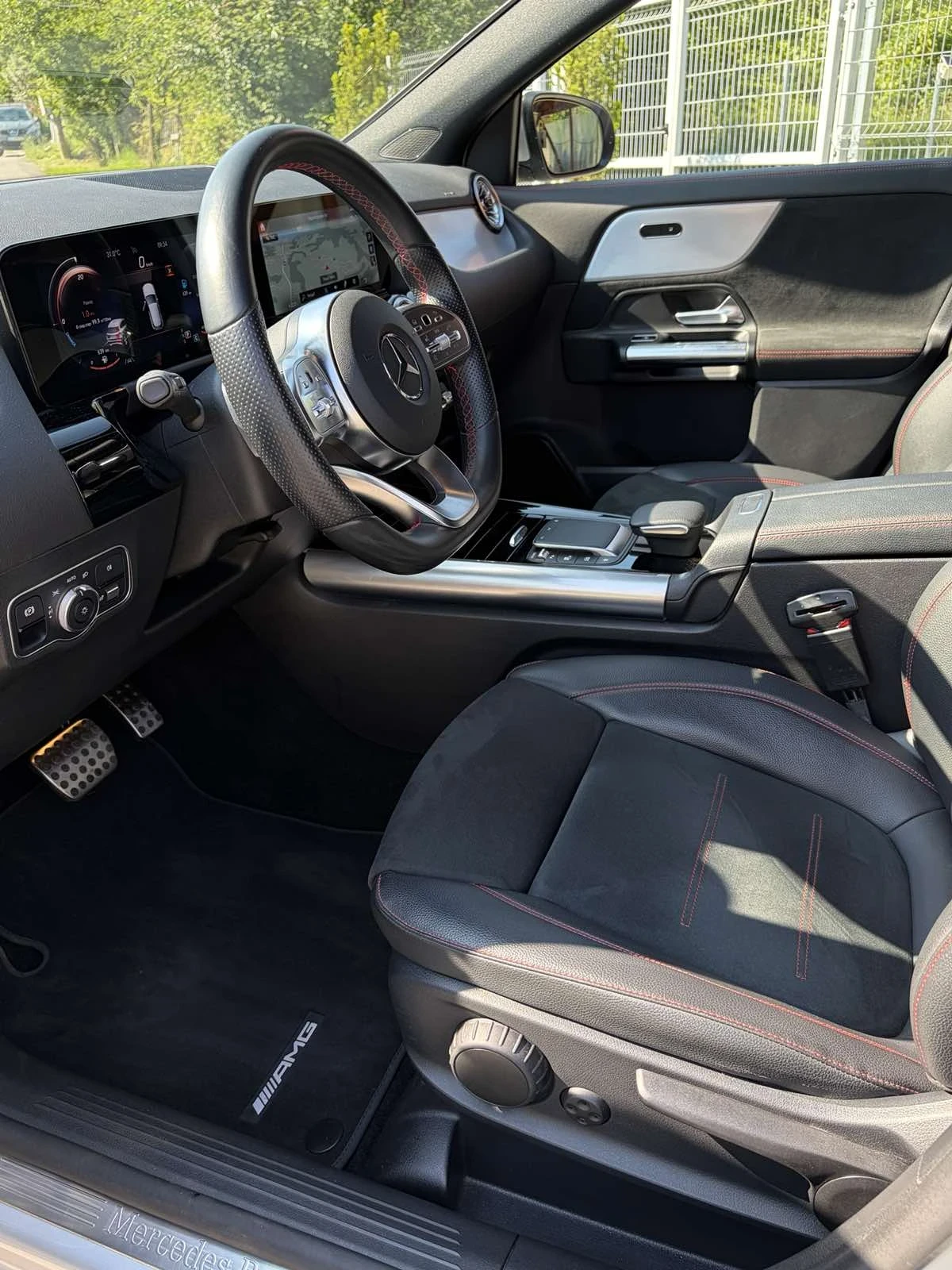 Mercedes-Benz GLA 250 AMG 4Matic, снимка 16 - Автомобили и джипове - 53654836