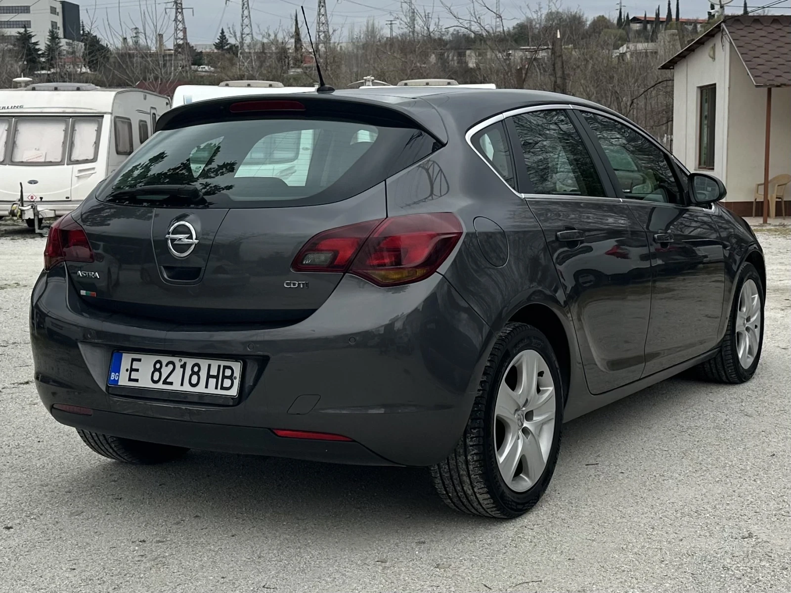 Opel Astra 1.7CDTI, снимка 4 - Автомобили и джипове - 53902431