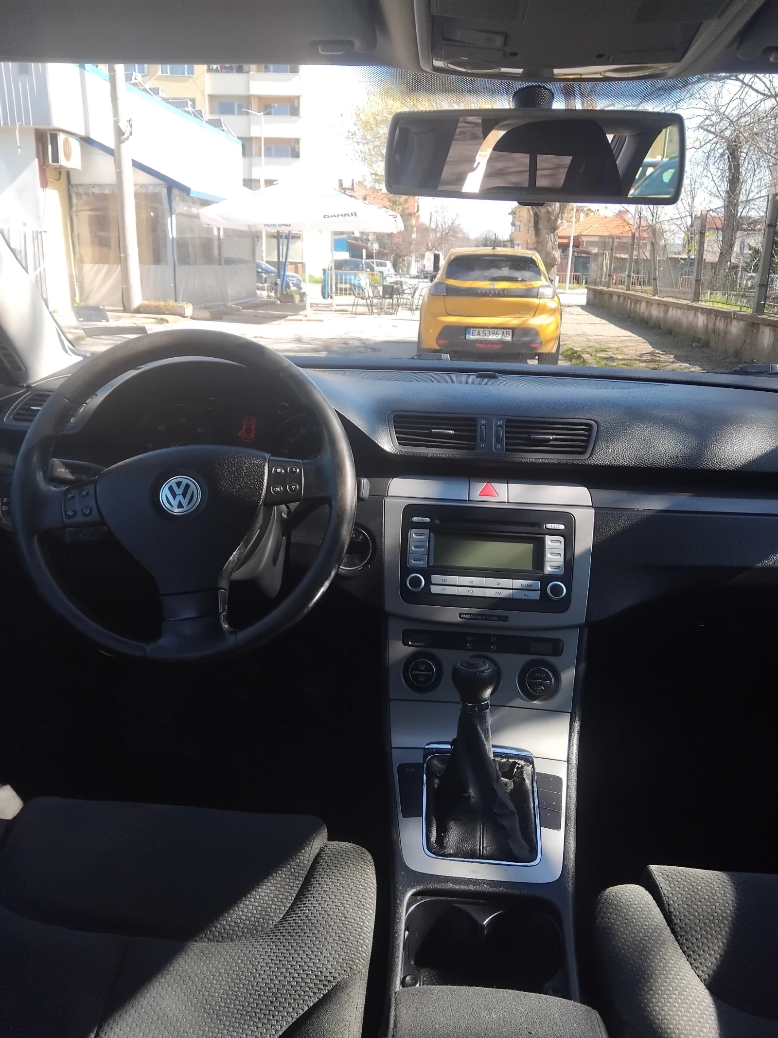 VW Passat, снимка 6 - Автомобили и джипове - 54120601