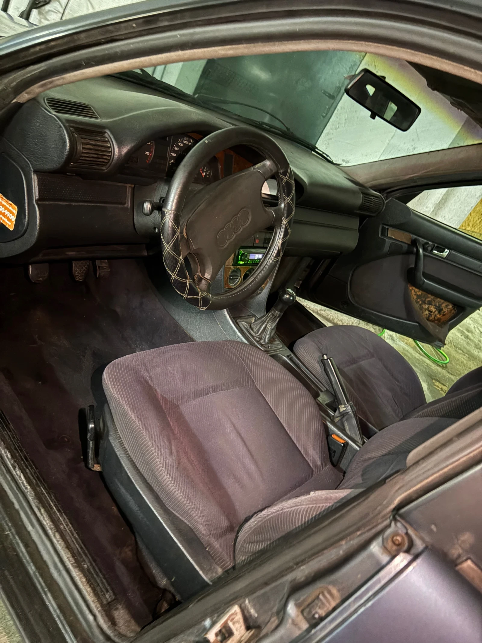 Audi 100 2.0E , снимка 8 - Автомобили и джипове - 54205758