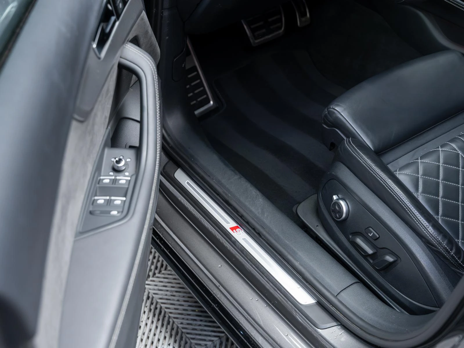 Audi A4 AVANT* QUATTRO* S-LINE* MASSAGE* B&O* NAVI* MEMORY | Mobile.bg � ����������� 7