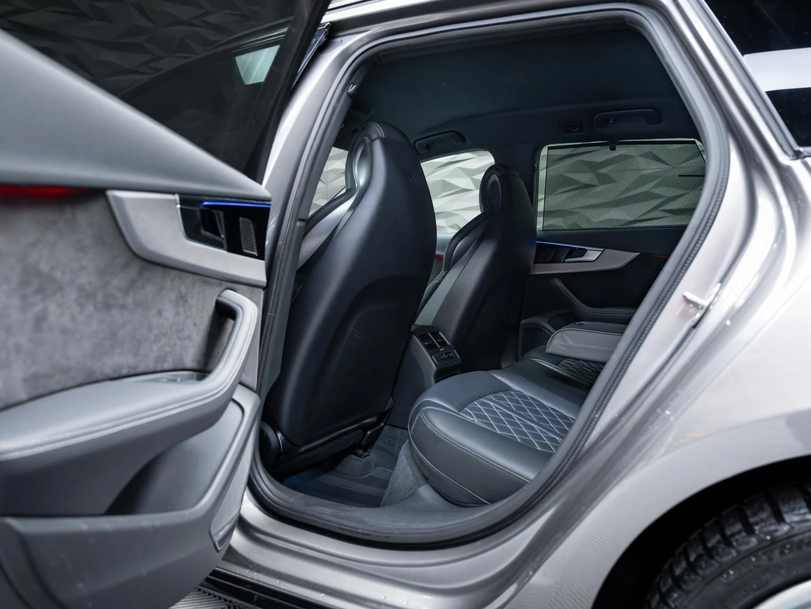 Audi A4 AVANT* QUATTRO* S-LINE* MASSAGE* B&O* NAVI* MEMORY | Mobile.bg � ����������� 10