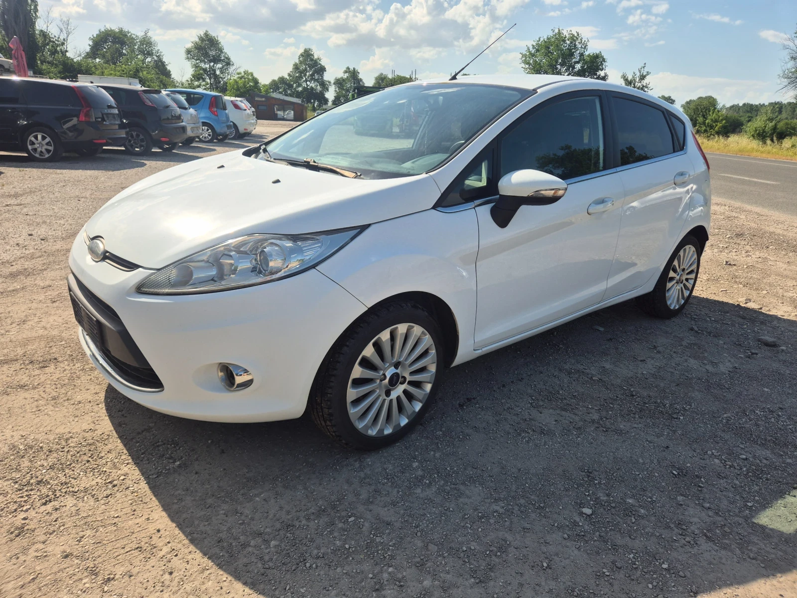 Ford Fiesta 1.4, ГАЗ, снимка 3 - Автомобили и джипове - 54703076