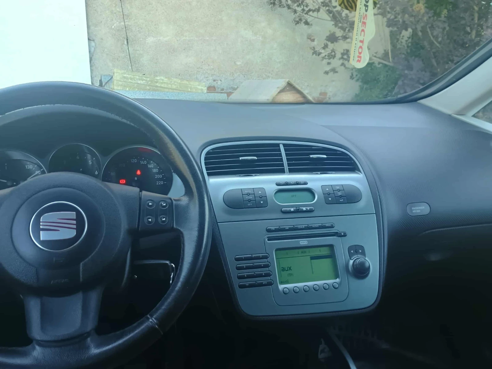 Seat Altea 1.9 105ks, снимка 4 - Автомобили и джипове - 54811783
