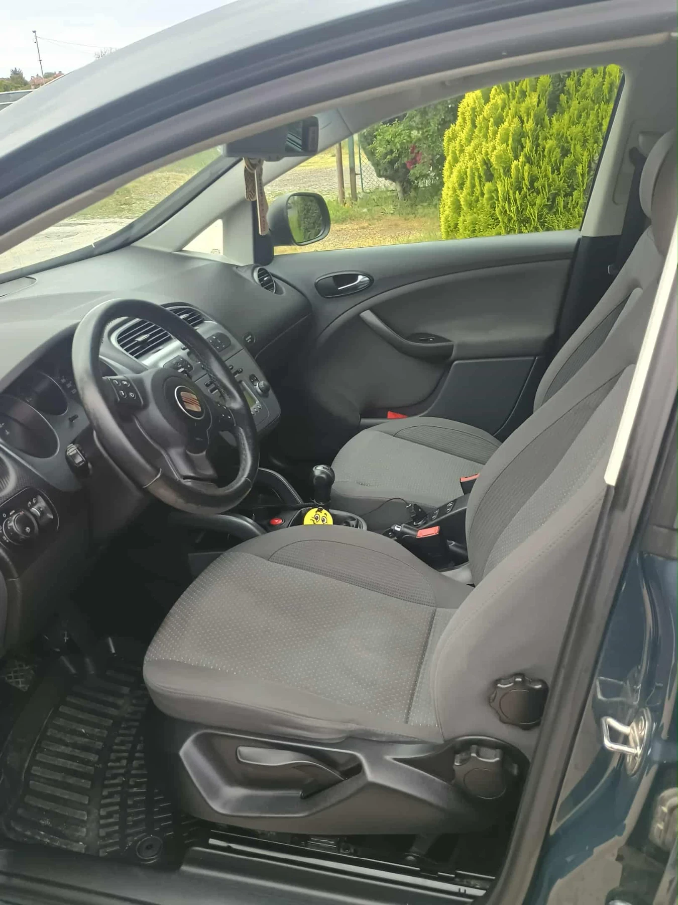 Seat Altea 1.9 105ks, снимка 6 - Автомобили и джипове - 54811783