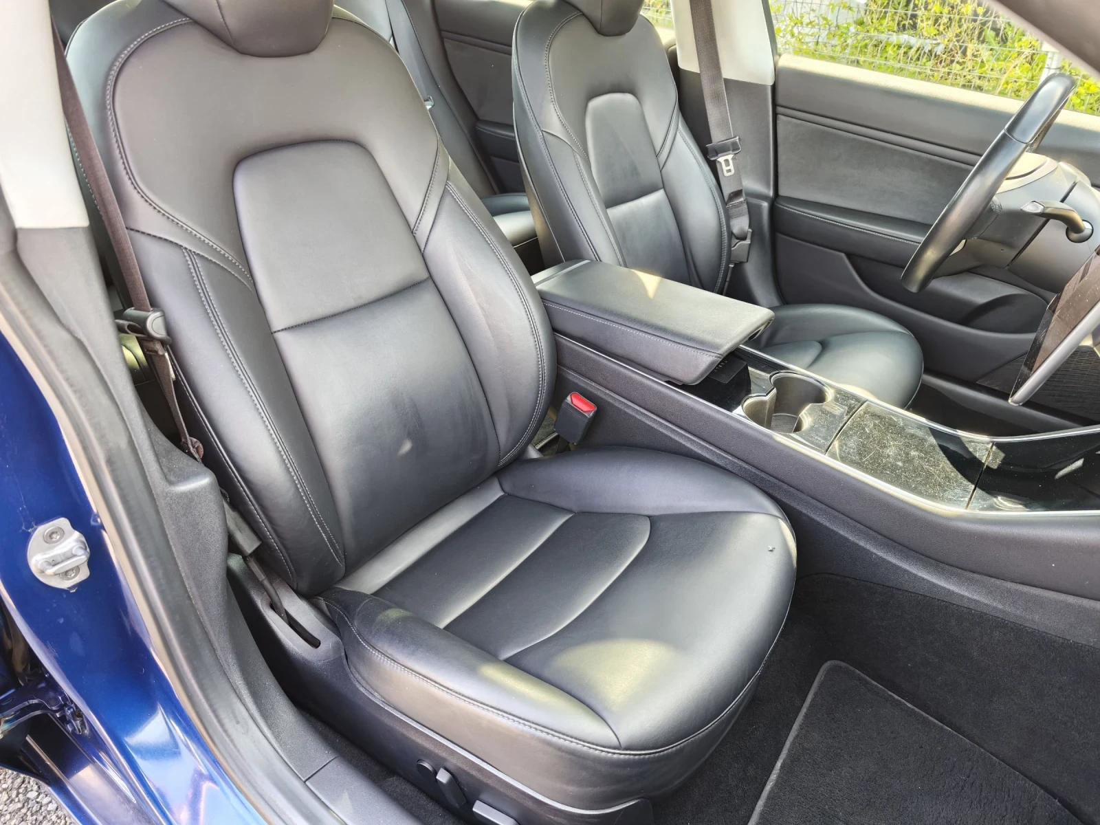 Tesla Model 3 AWD.DUAL MOTOR.ЕВРОПЕЙСКА, снимка 12 - Автомобили и джипове - 55310652