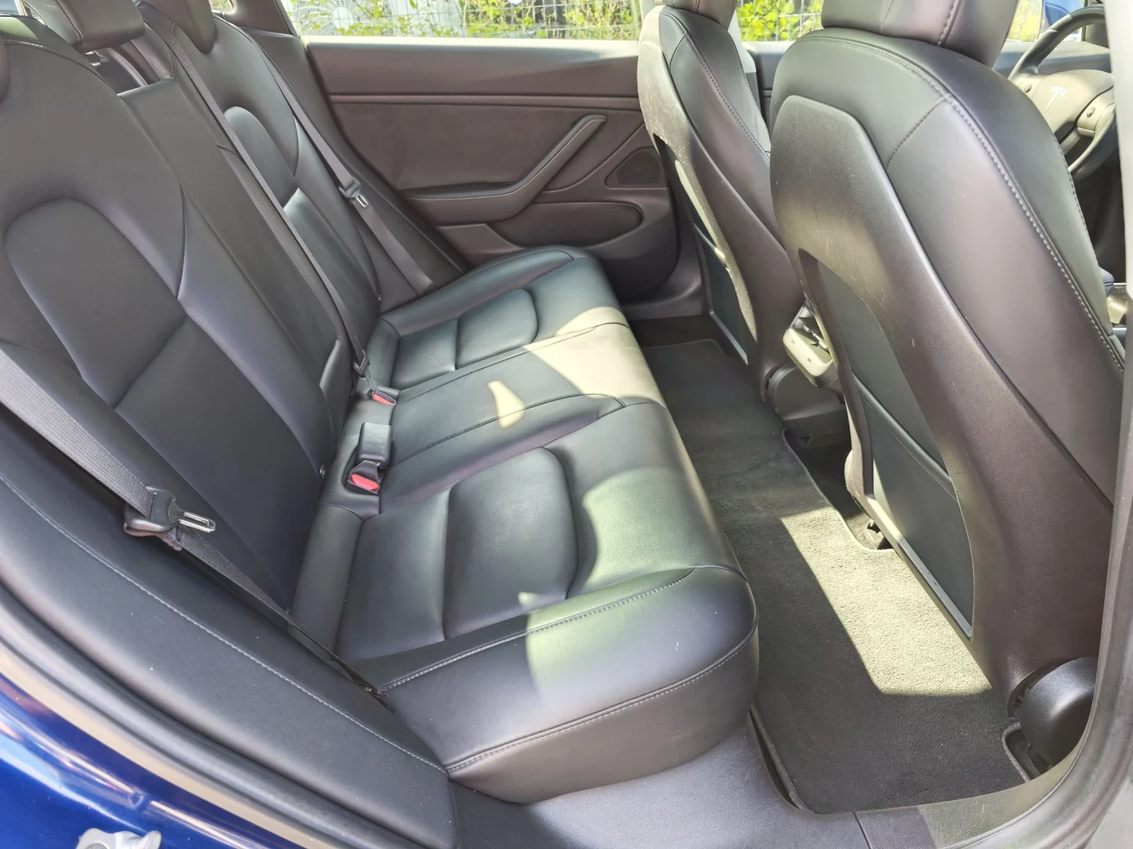 Tesla Model 3 AWD.DUAL MOTOR.ЕВРОПЕЙСКА, снимка 11 - Автомобили и джипове - 55310652